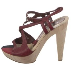 Burberry Burgundy Leather Wooden Heels Sandals 38.5